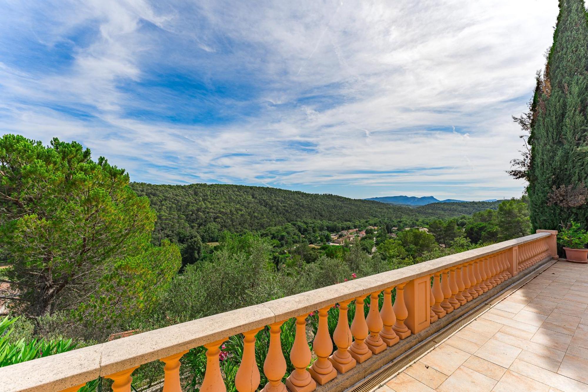 Villa Gilbert Vins-sur-Caramy Exterior foto