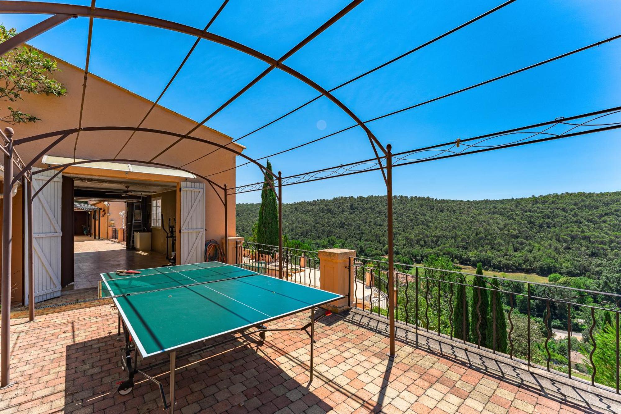 Villa Gilbert Vins-sur-Caramy Exterior foto